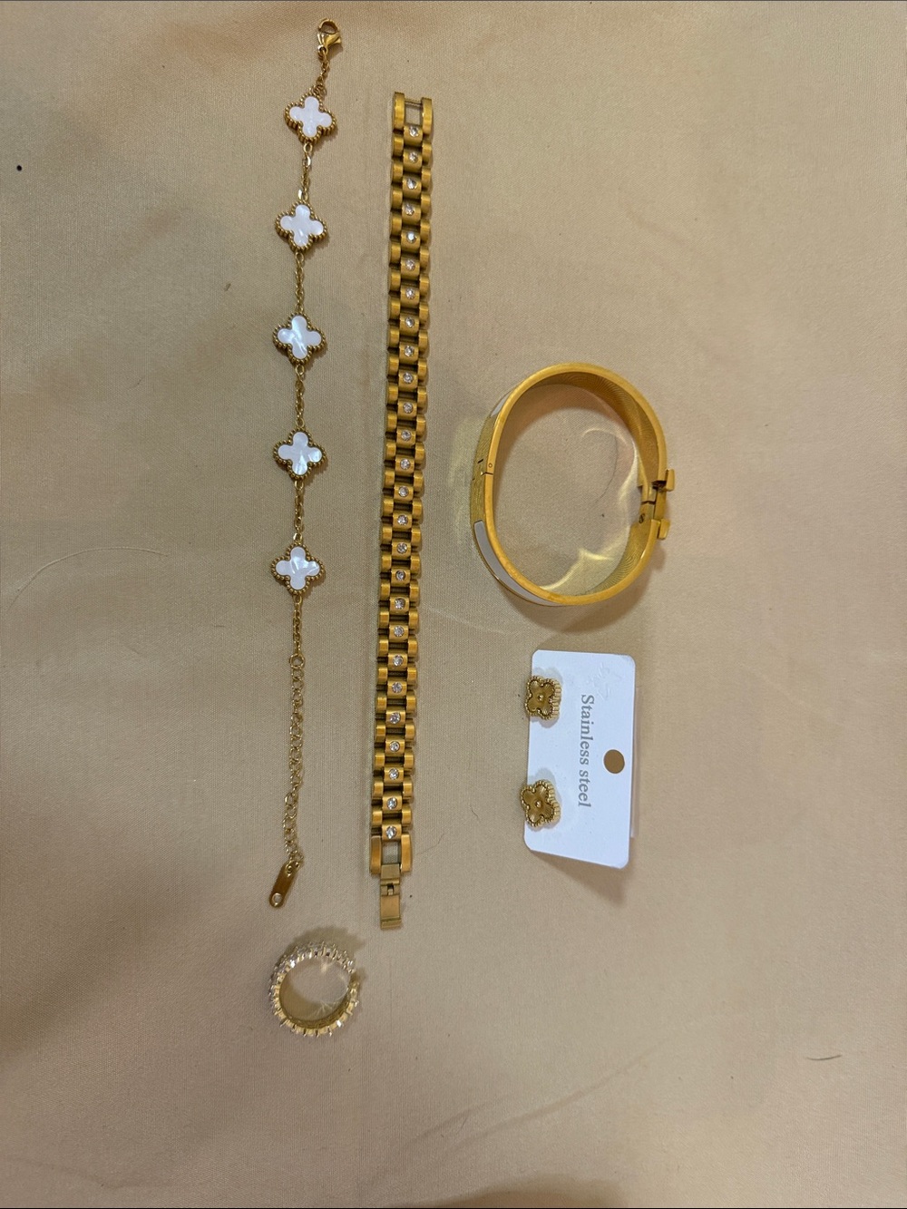 Jewelry Lot Women's Fashion Jewelry